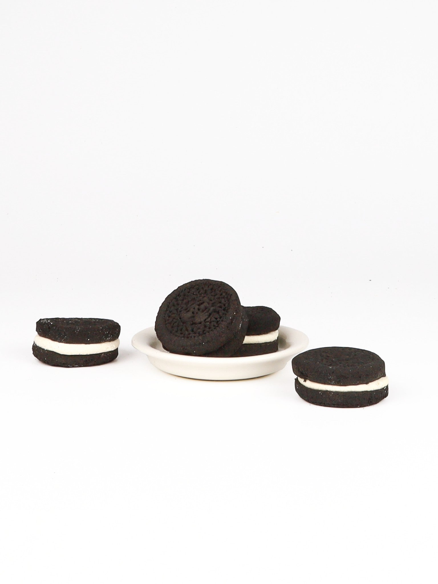 chewtrue carob sandwich cookies