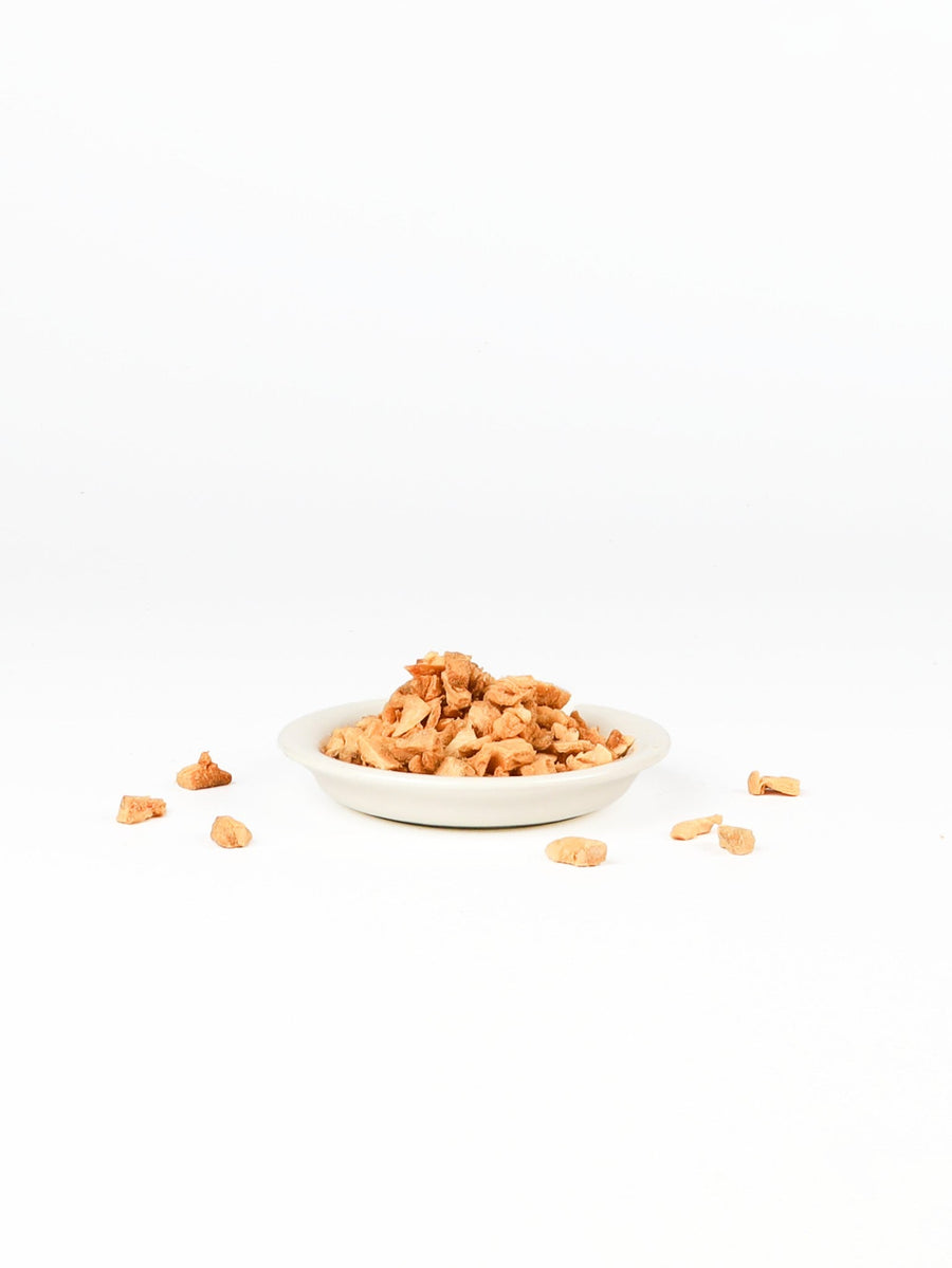 chewtrue-salmon-crumbles-topper